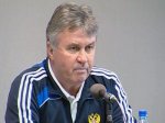 Гус Хиддинк уповает на атаку и бабушку Люсю