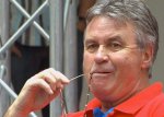 Гус Хиддинк: Деньги отдельно - футбол отдельно