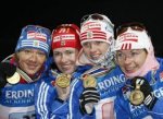 Женская сборная Россия по биатлону в эстафете завоёвывает серебряную медаль на Олимпийских играх 2014